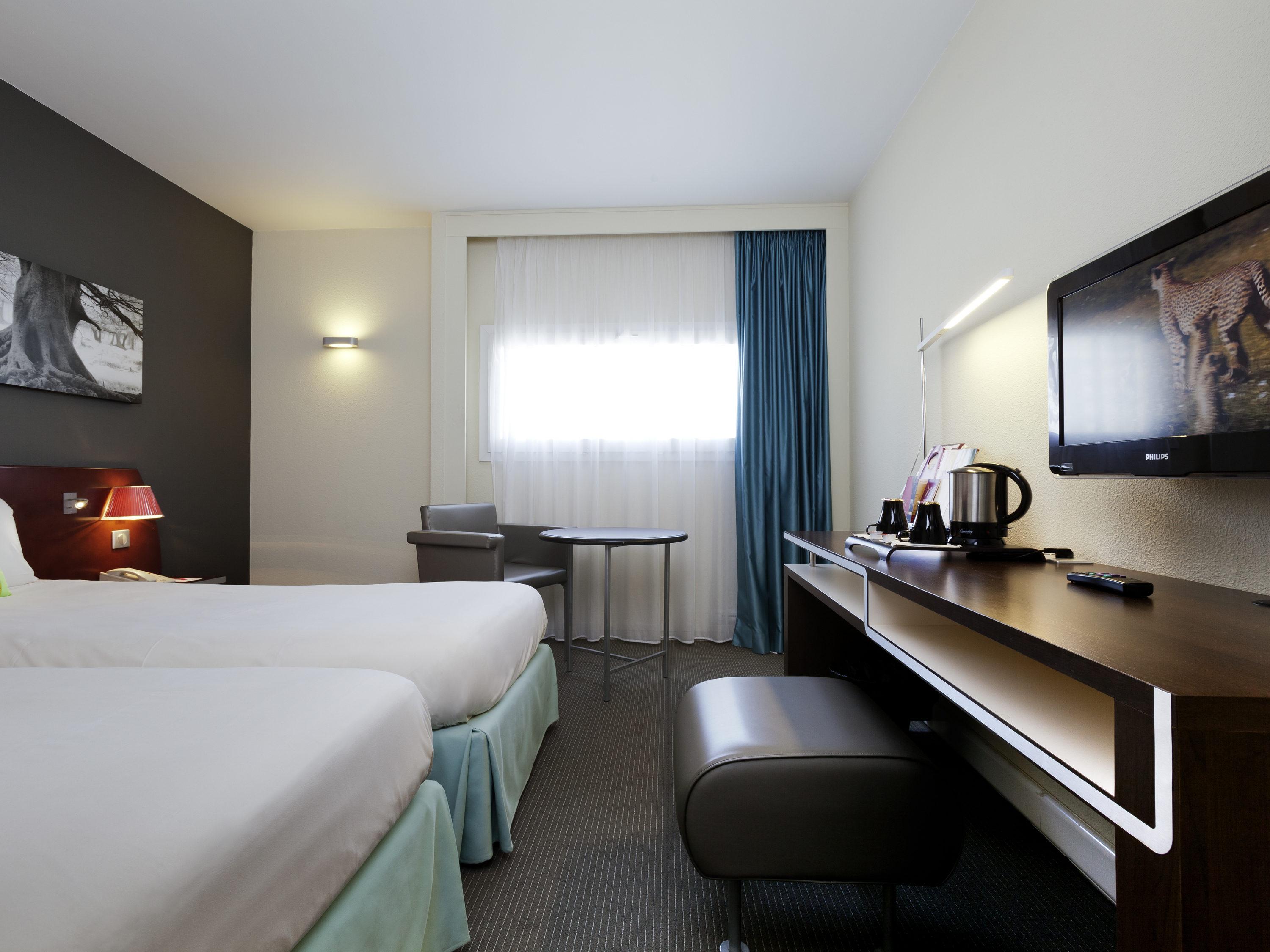Mercure Centre Gare Hotel 4*
