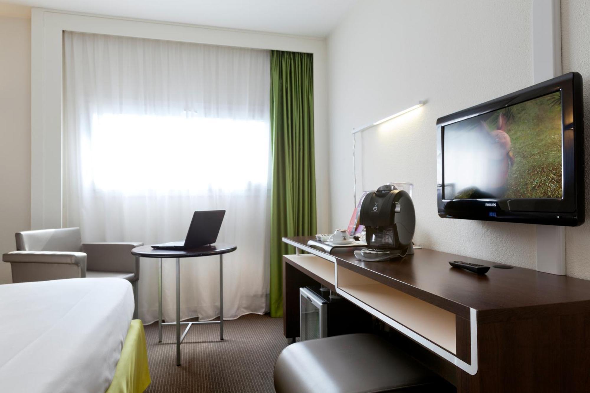 Hotel Mercure Centre Gare 4*