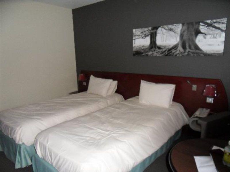 Mercure Centre Gare Hotel Rennes